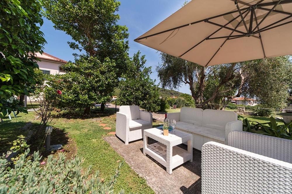Hotel Casa Lupi Марчиана-Марина Экстерьер фото
