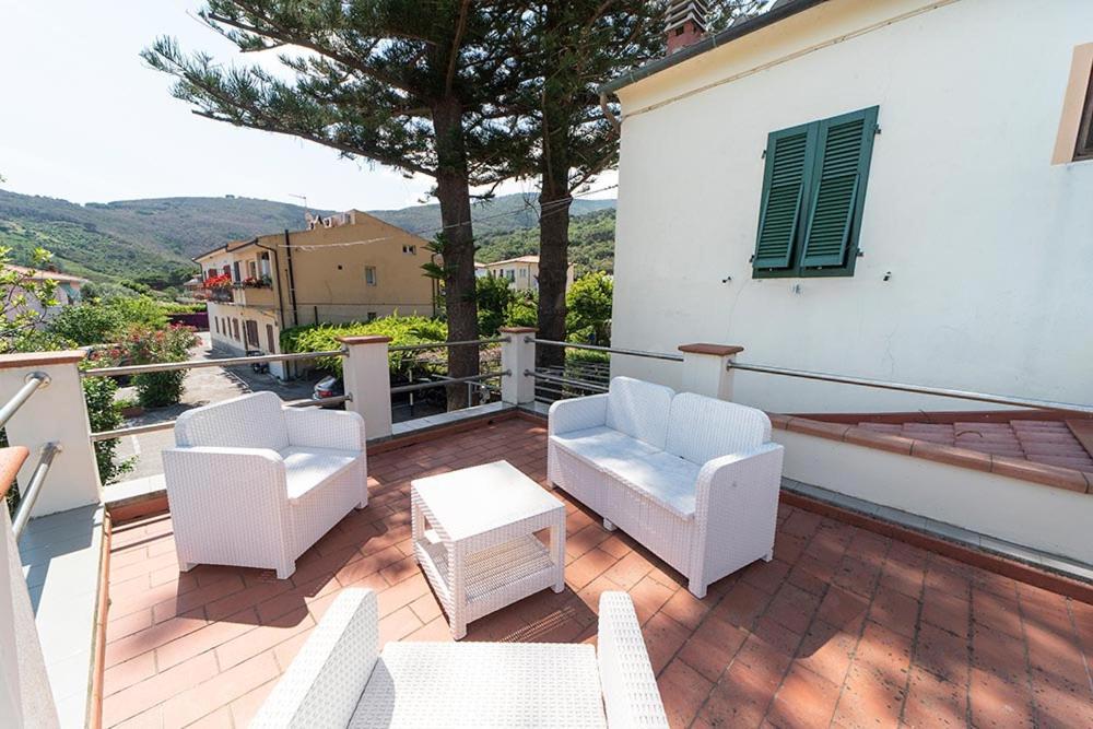 Hotel Casa Lupi Марчиана-Марина Экстерьер фото